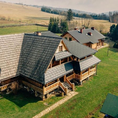 Willa Stasia Устрики-Долішні Екстер'єр фото